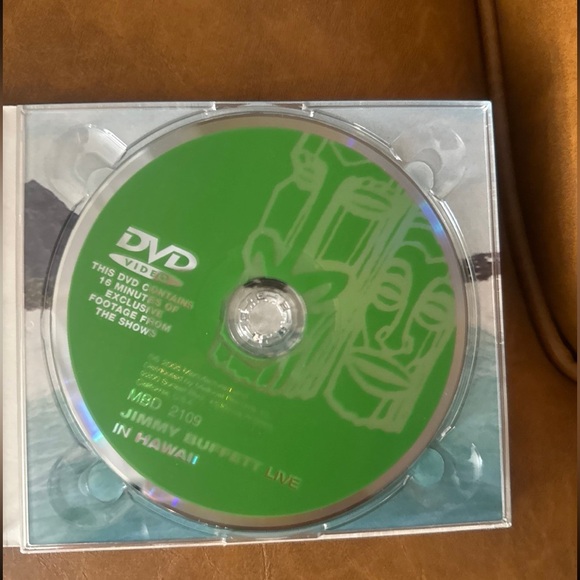 🦜JIMMY BUFFETT LIVE IN HAWAII DVD/cd set MARGARITAVILLE - Picture 3 of 6